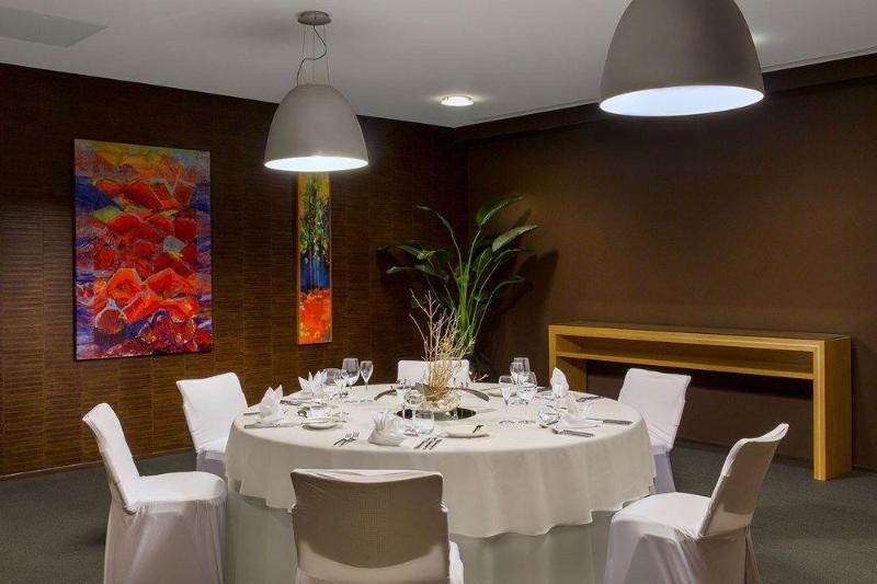 Chateau Royal Beach Resort & Spa, Noumea Dış mekan fotoğraf