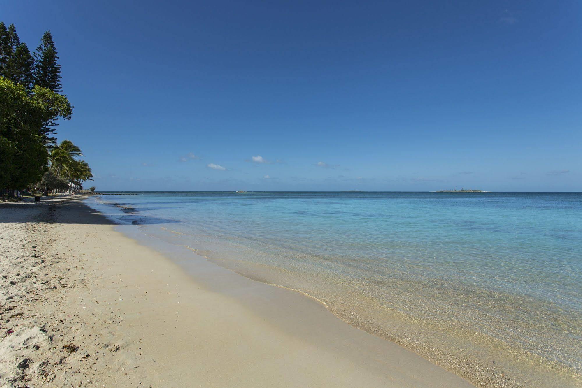 Chateau Royal Beach Resort & Spa, Noumea Dış mekan fotoğraf