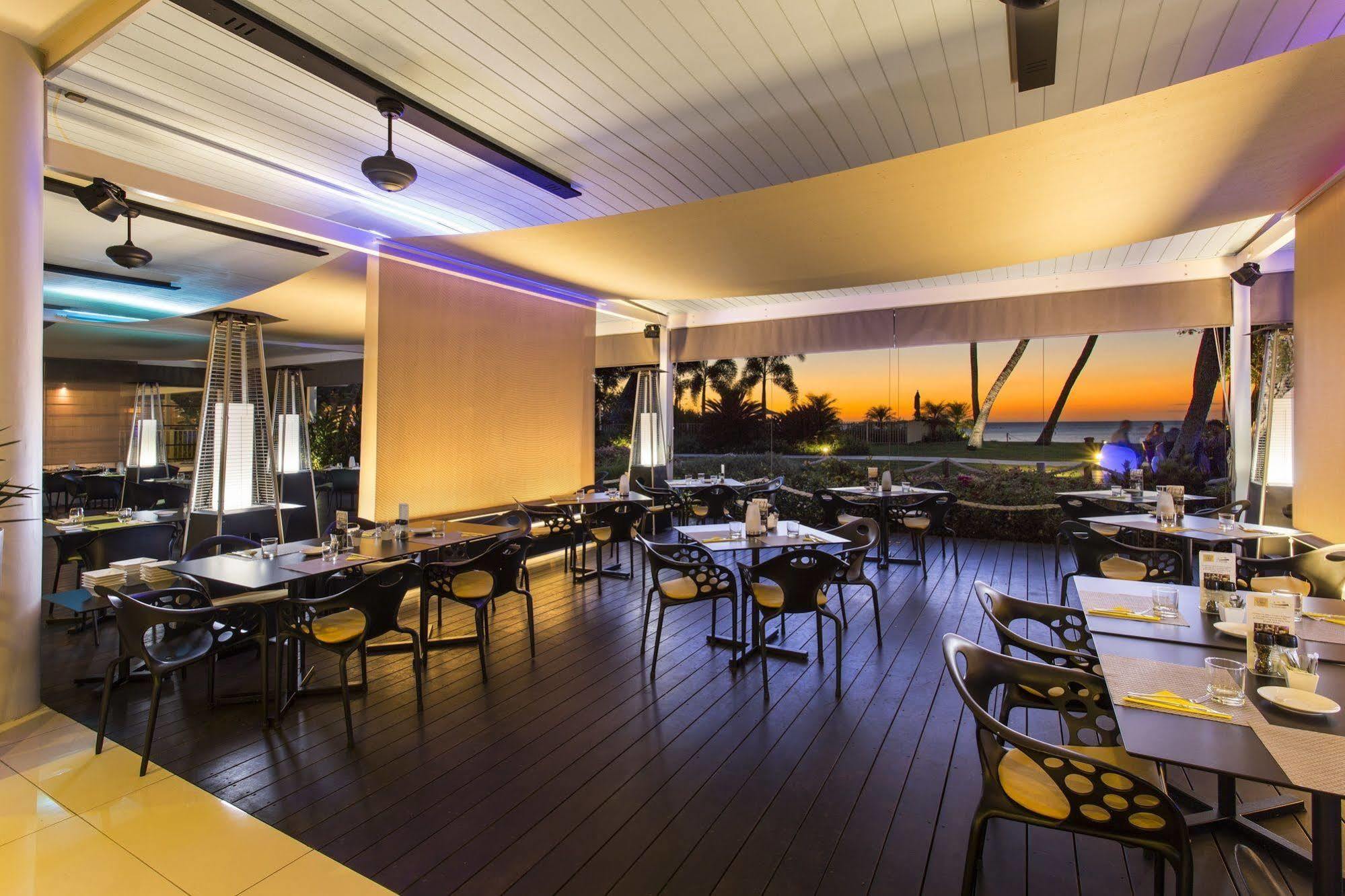 Chateau Royal Beach Resort & Spa, Noumea Dış mekan fotoğraf