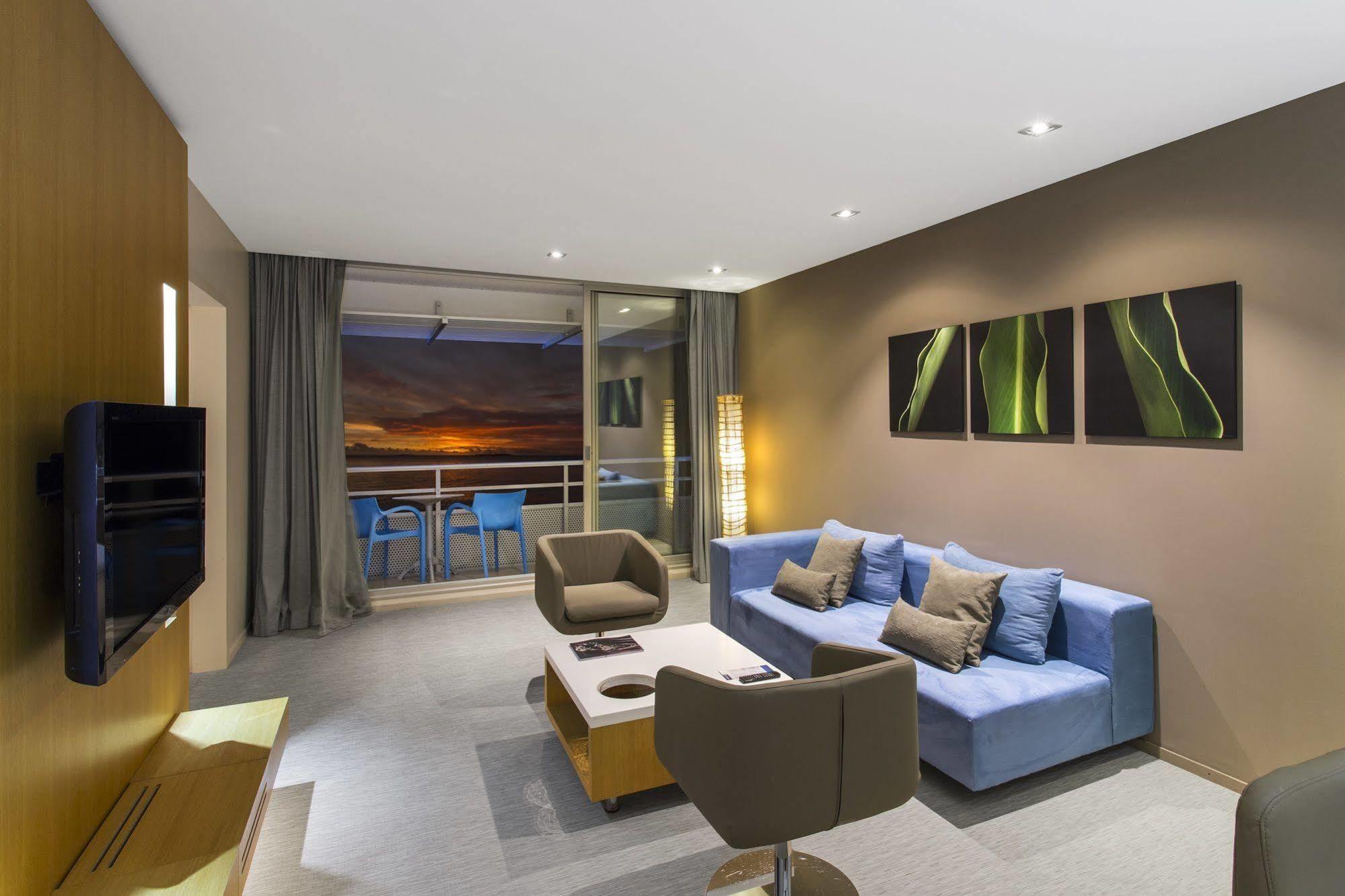 Chateau Royal Beach Resort & Spa, Noumea Dış mekan fotoğraf